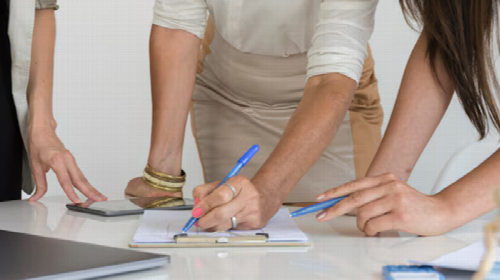 Enpresa-proiektu berriak sustatzea eta enpresen lehiakortasuna hobetzea, prestakuntza-, ikerketa- eta garapen teknologikoko jardueren bidez. 

Bilbo Handiko eskualdeko HETEL sareko 4 zentroetako ordezkariek osatutako elkartea: Salesianos Deusto, Po